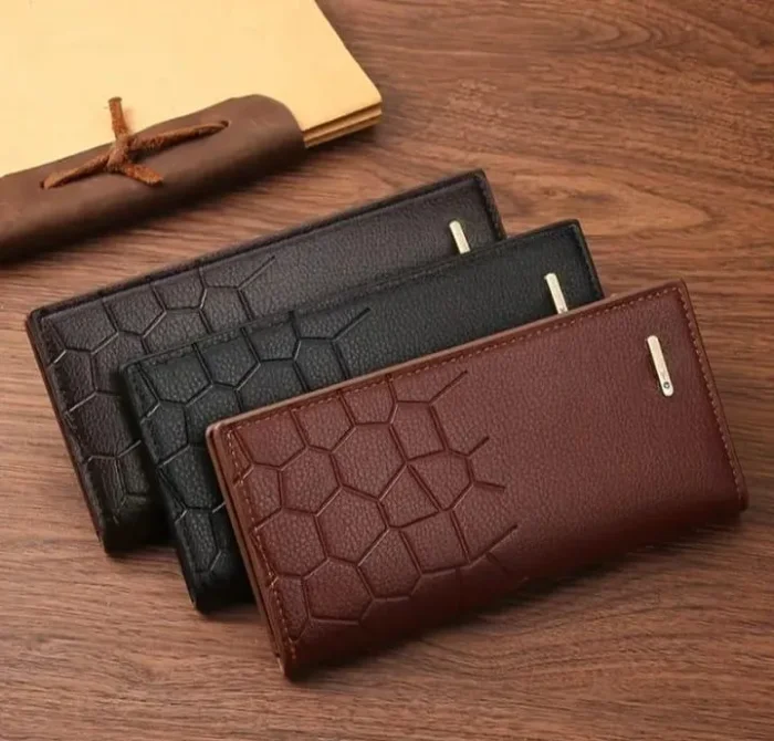 Premium Leather Wallet for Men - Stylish Croc Texture Bifold Wallet
