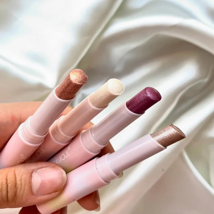 HUDAMOJI- GLITTER JELLY EYESHADOW STICK -6 COLOURS 6pcs Set