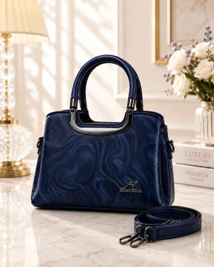 Women's leather printed shoulder handbag